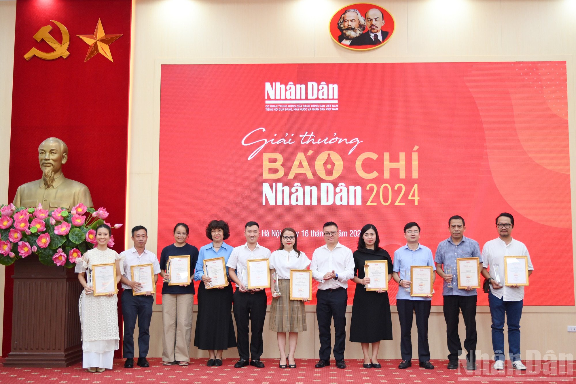 ndo_br_mitting-bao-nhandan-216-7412.jpg