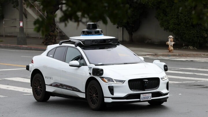 Robot taxi của hãng Waymo mở rộng khu vực phục vụ tại Mỹ.