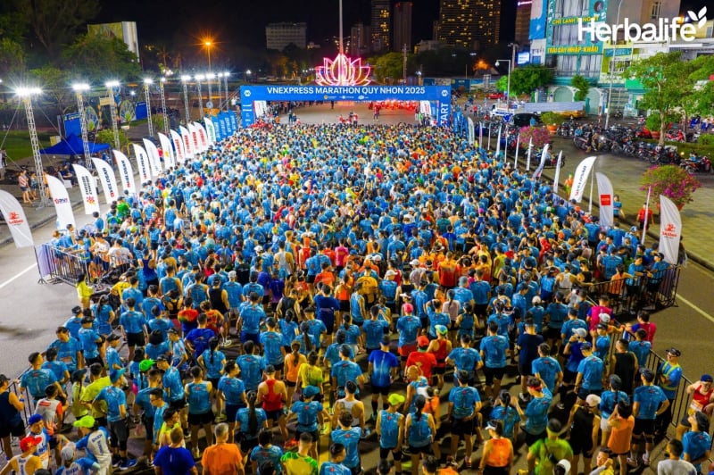 Herbalife Việt Nam lan tỏa lối sống năng động tại Vnexpress marathon Quy Nhơn 2025  -0