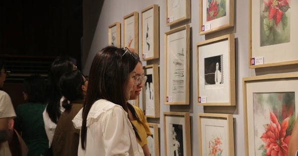 Khai mạc triển lãm tranh “Sĩ tử 2”: Hành trình nghệ thuật tiếp sức mùa thi