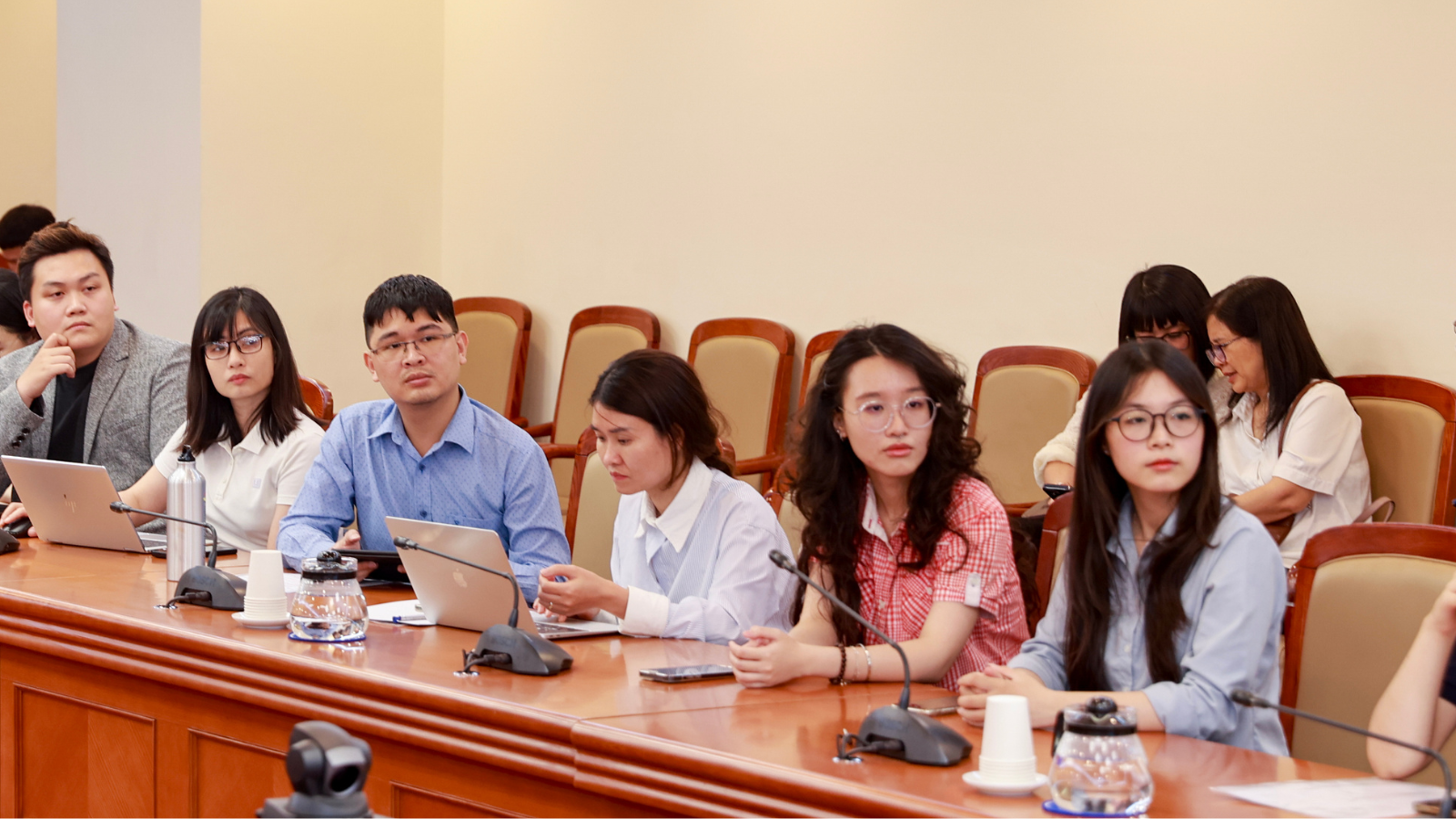 thiet-ke-chua-co-ten-16.png
