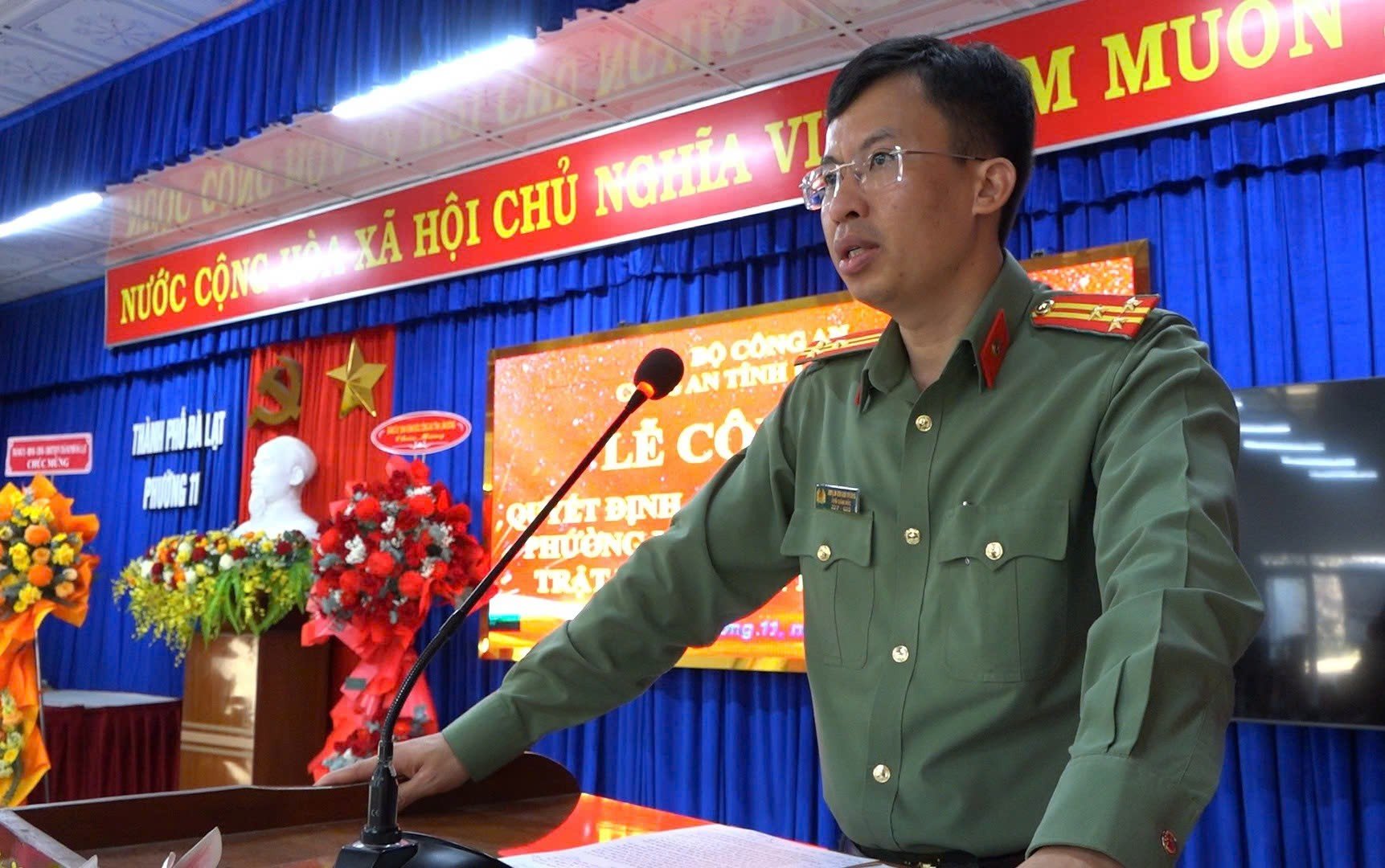 Thượng tá Phạm Thanh Hùng - Phó giám đốc Công an tỉnh phát biểu chỉ đạo tại Lễ công bố