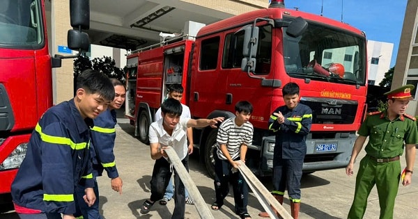 Thường Tín: Tuyên truyền, trải nghiệm và thực hành chữa cháy, cứu nạn, cứu hộ