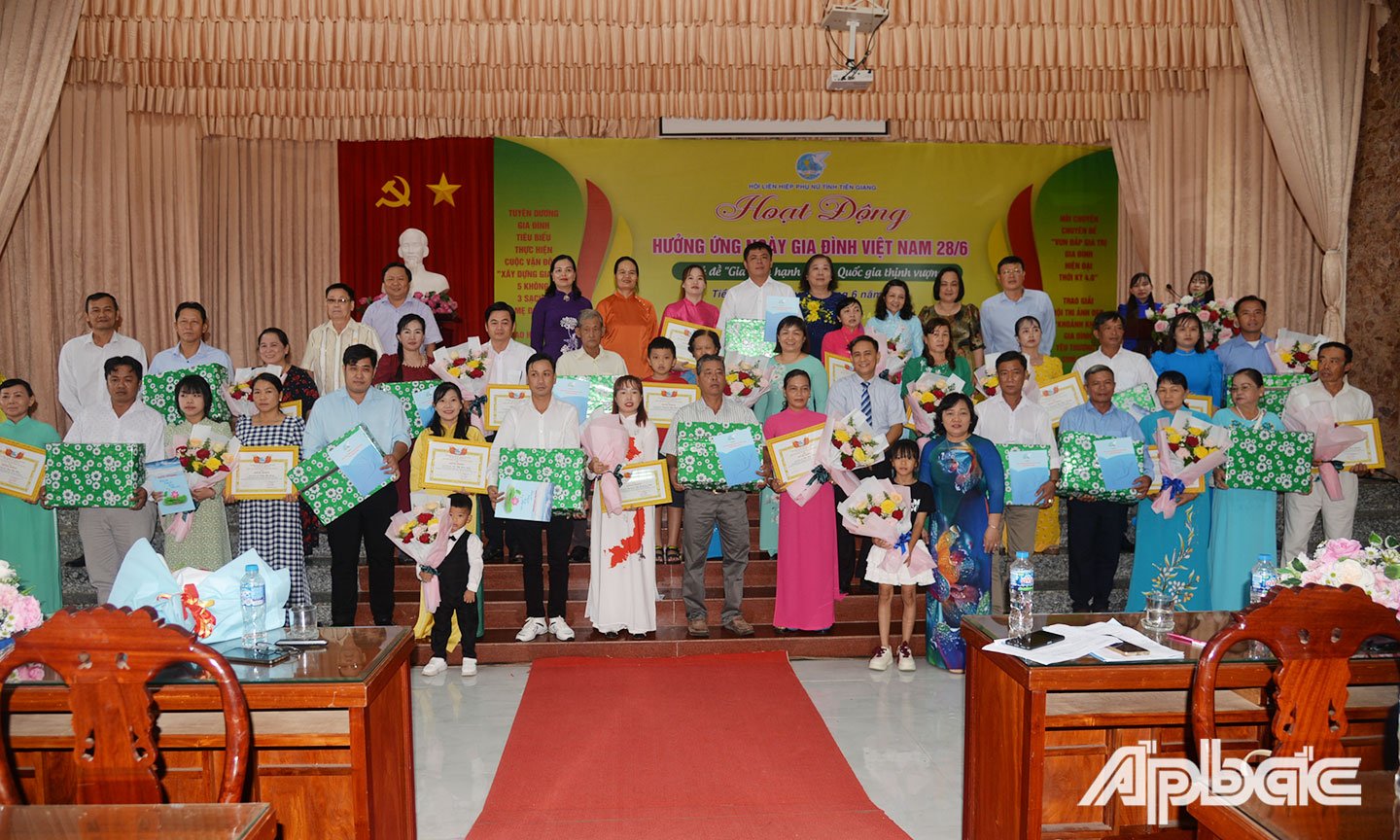 សកម្មភាពដ៏មានអត្ថន័យជាច្រើននៅក្នុងមហោស្រព 