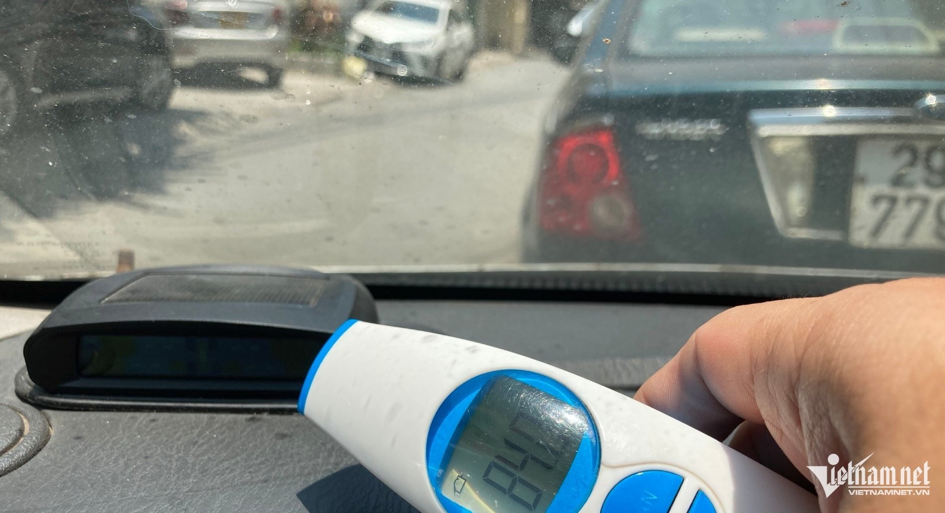 W-car cabin temperature.jpg