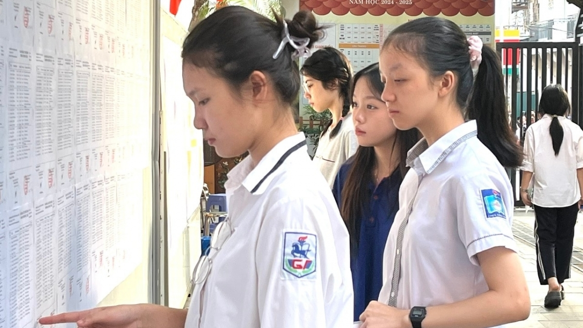 ហាណូយ​បន្ថែម​កូតា​ថ្នាក់​ទី​១០​ជិត​៧.៨០០​នាក់​