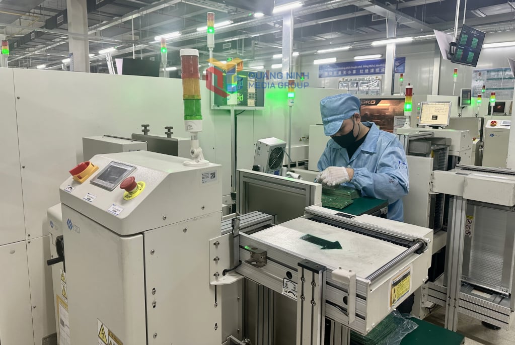 Travailleurs de TONLY ELECTRONIC TECHNOLOGY VIETNAM CO., LTD