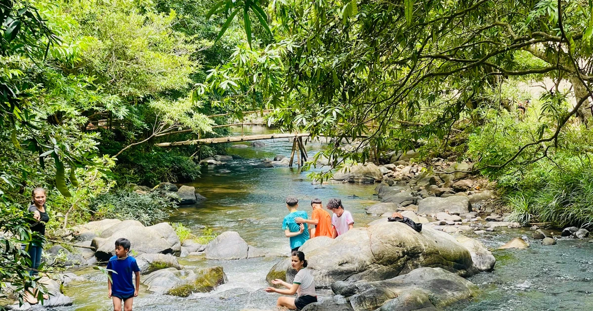 Một cung đường, nhiều dấu ấn