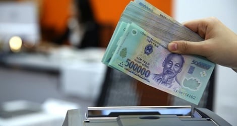Thiếu kênh đầu tư vượt trội, dòng tiền vẫn chảy vào ngân hàng