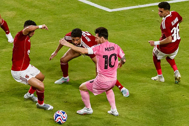 FIFA Club World Cup 2025: Khi giấc mơ toàn cầu hoá đối mặt hiện thực phũ phàng ảnh 1