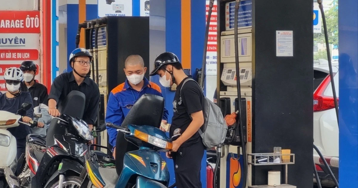 Giá xăng, dầu đều tăng từ chiều 19/6