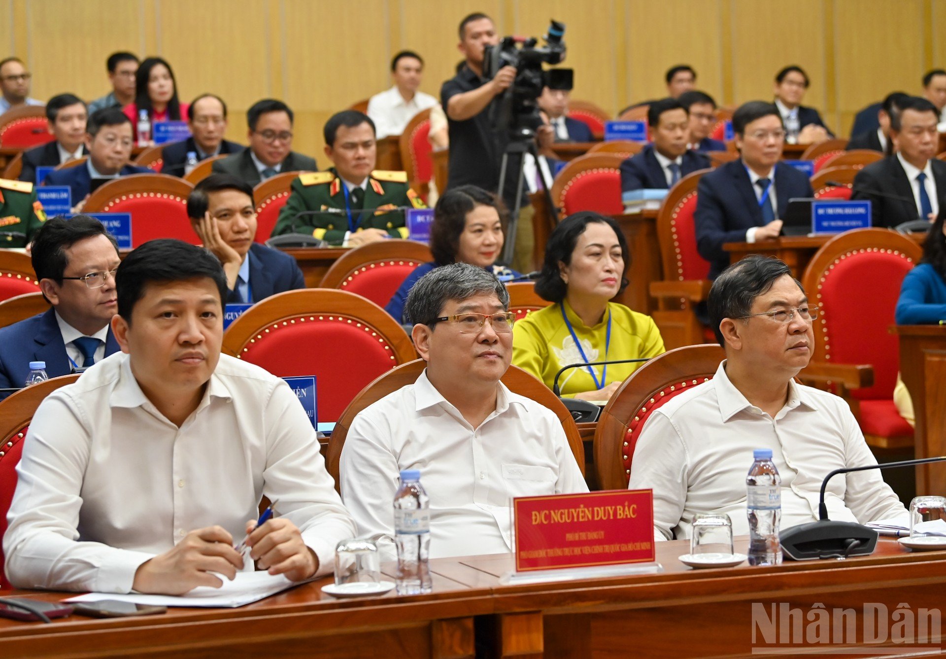 ndo_br_7-7742.jpg