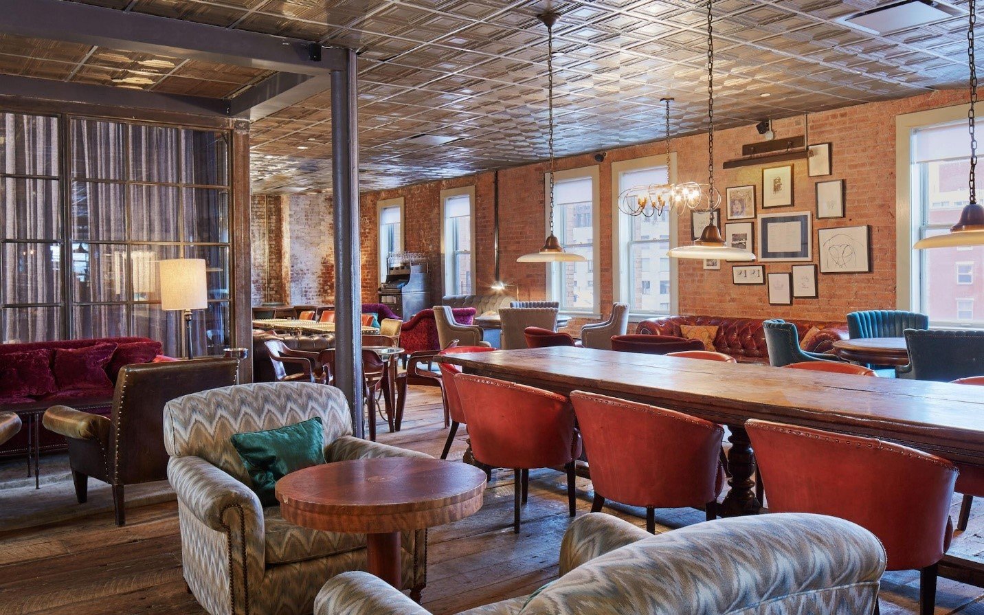 Soho House là câu lạc bộ thành viên riêng tư được yêu thích bởi sự tin cậy, kết nối phi thường. Ảnh: Vogue