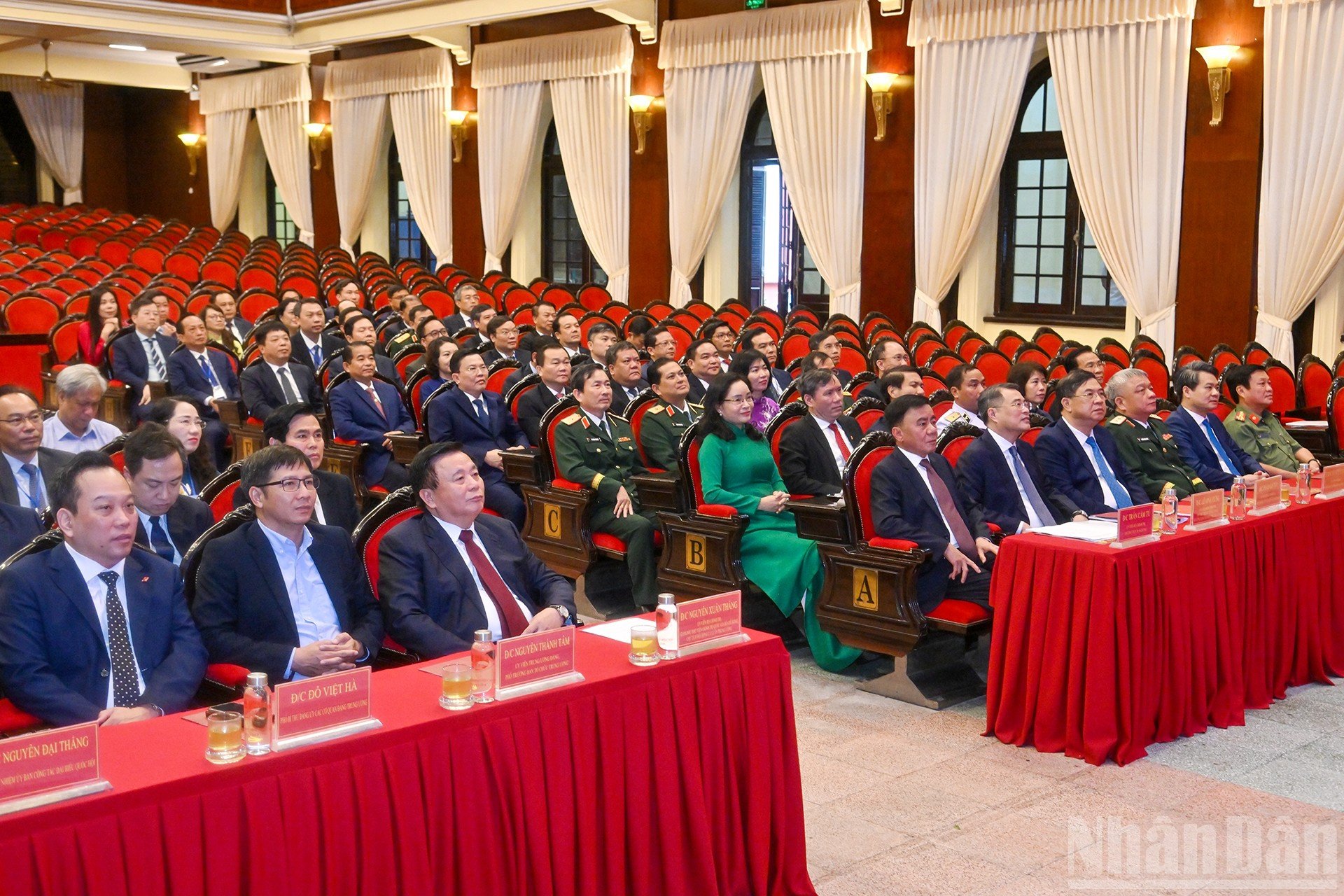ndo_br_chi-6454.jpg