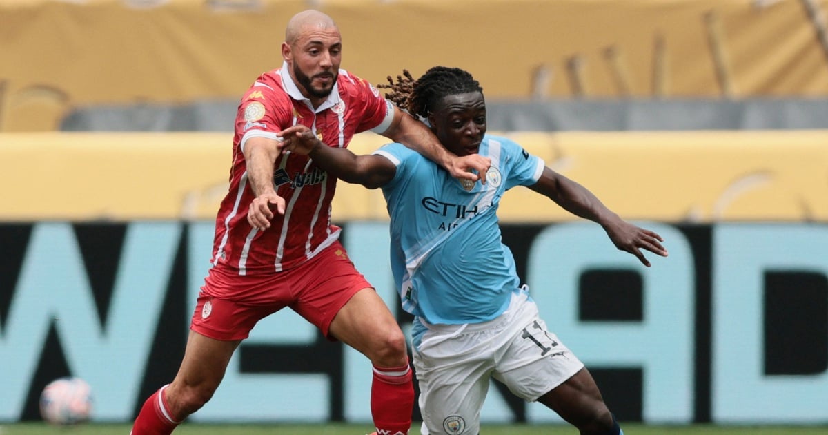 Rodri tái xuất, Man City nhọc nhằn đánh bại Wydad: HLV Guardiola đứng ngồi không yên