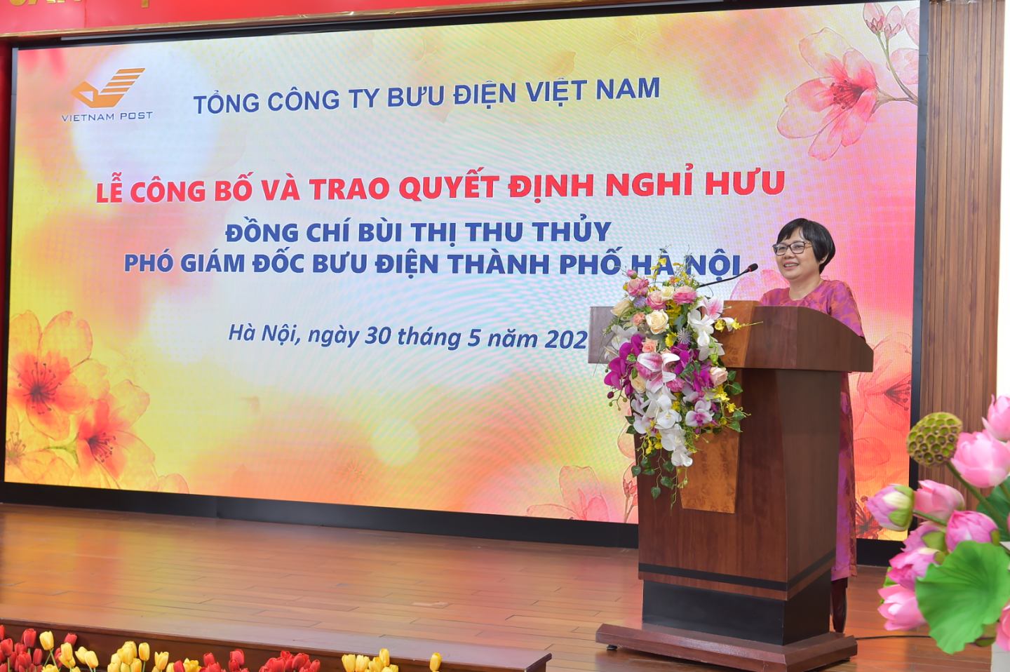 ดงชีบุยทิทูธูย-แบ่งปันความรู้สึกกันที่งานบรรยาย