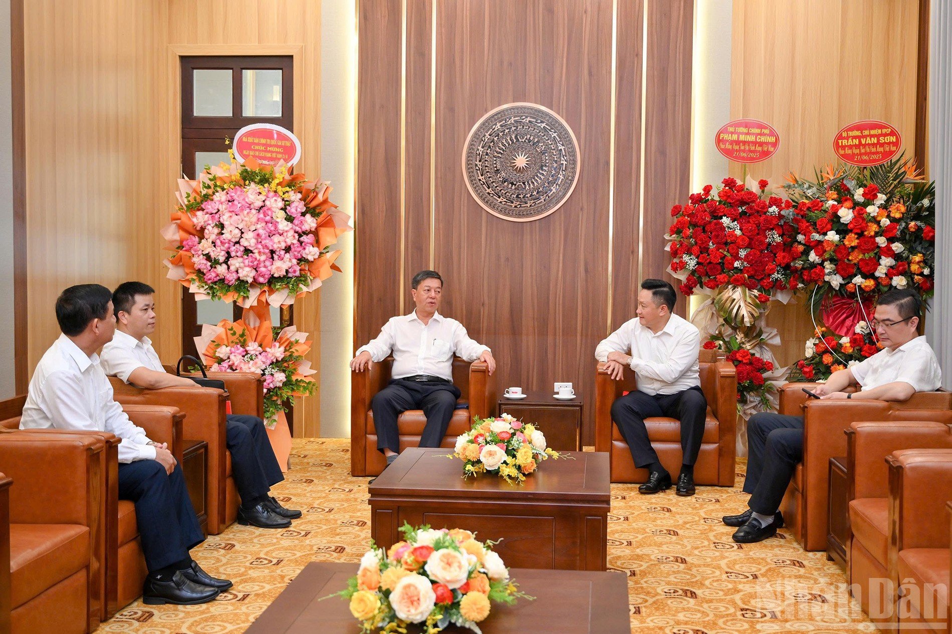 ndo_br_dong-chi-vu-trong-lam.jpg