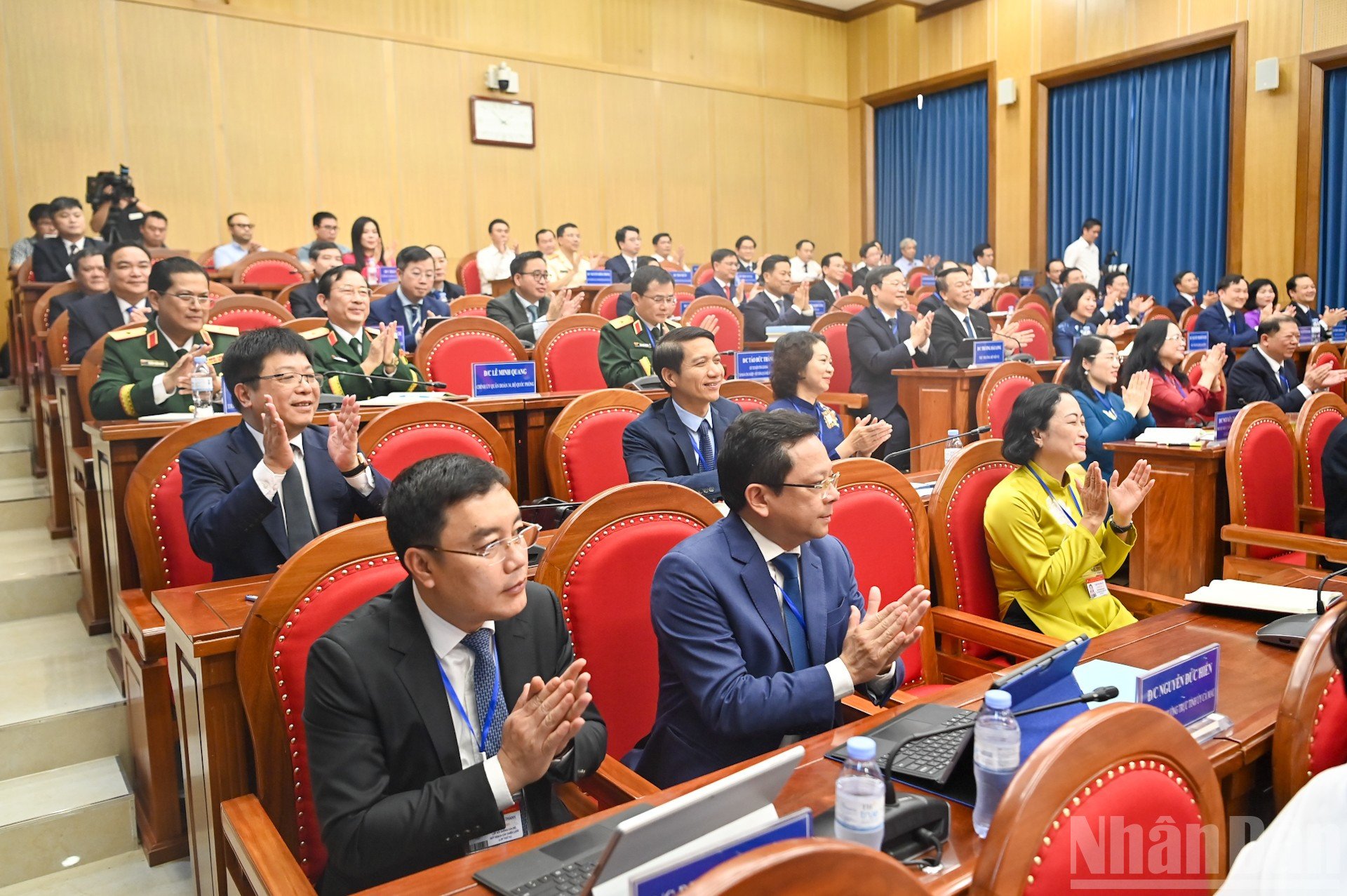 ndo_br_3-7705.jpg