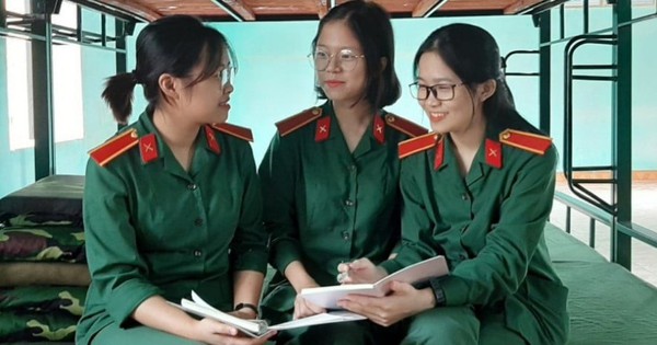 “นักเรียนหญิงที่สมัครเข้าเรียนโรงเรียนทหารต้องพิจารณาอย่างรอบคอบ”