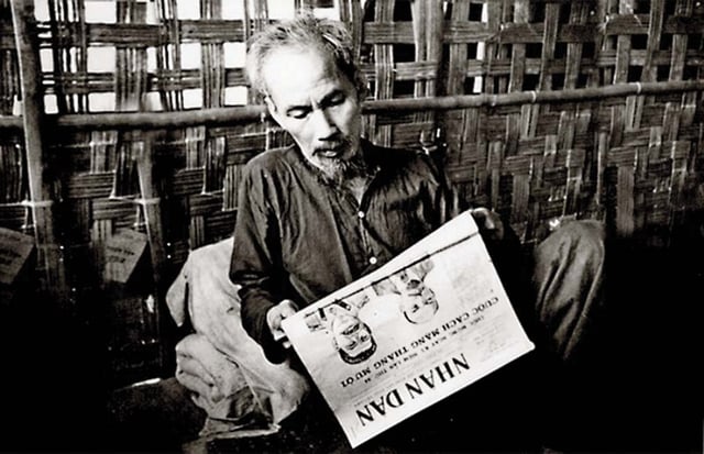 Hồ Chí Minh trong mắt các nhà báo- Ảnh 1.