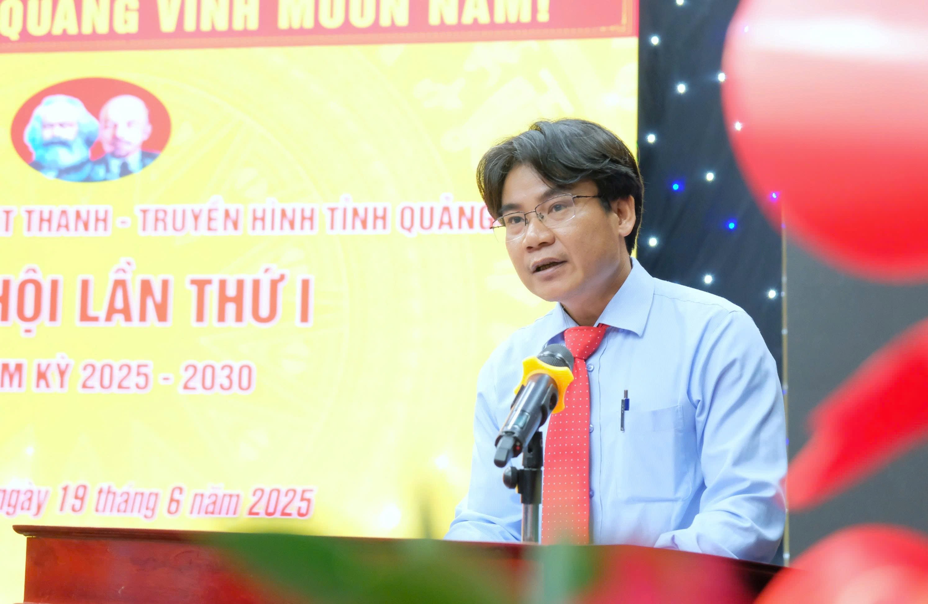 Der 1. Kongress des Parteikomitees der Zeitung und des Radio- und Fernsehsenders der Provinz Quang Tri
