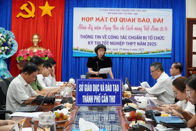 Hơn 13.000 thí sinh Cần Thơ dự thi tốt nghiệp THPT năm 2025- Ảnh 1.