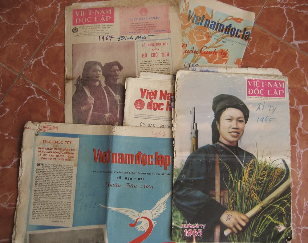 Một số tờ báo Việt Nam độc lập những năm 1960. Ảnh tư liệu