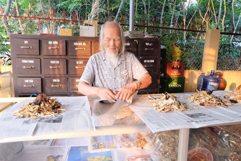 Thẩm quyền của chính quyền địa phương 2 cấp lĩnh vực y, dược cổ truyền- Ảnh 1.