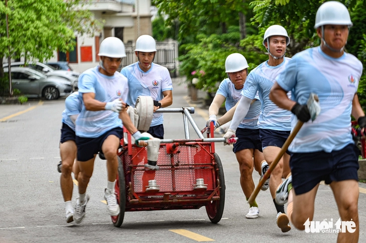 cứu hỏa  - Ảnh 11.