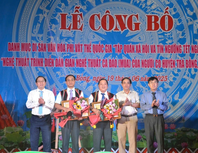 វប្បធម៌ Cor ពីរប្រភេទត្រូវបានបញ្ចូលក្នុងបញ្ជីបេតិកភណ្ឌវប្បធម៌អរូបីជាតិ - រូបថត៖ VGP/Luu Huong