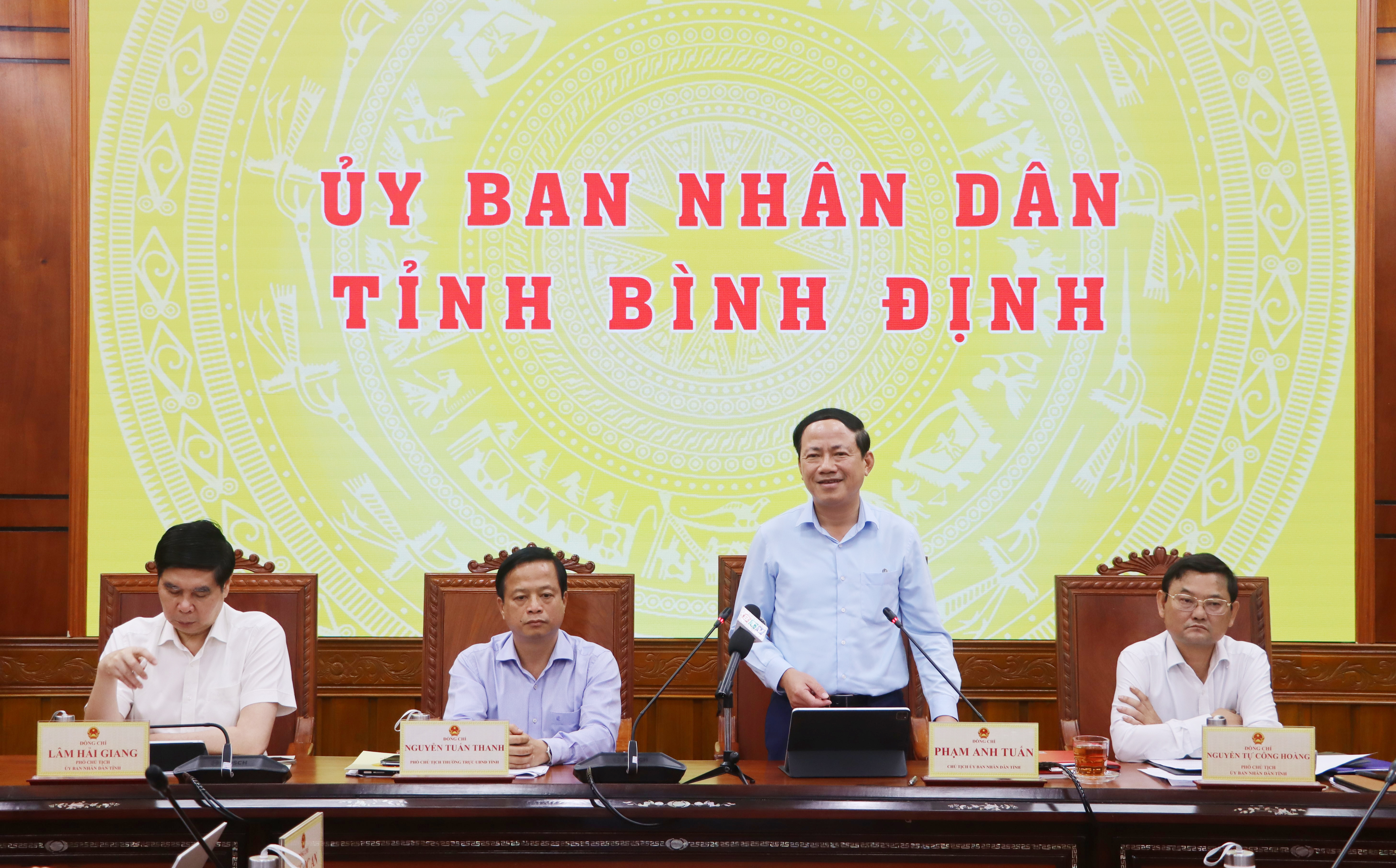 Hội nghị đánh giá tình hình KT-XH 6 tháng đầu năm và triển khai nhiệm vụ trọng tâm 6 tháng cuối năm 2025