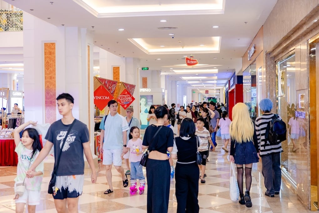 Vincom Red Sale “khuấy đảo” thị trường bán lẻ mùa hè 2025 - 4