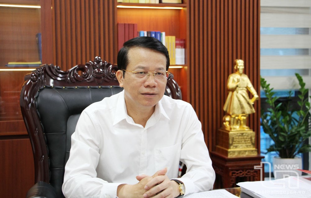សមមិត្ត Duong Van Luong លេខាគណកម្មាធិការបក្សទីក្រុង Thai Nguyen ជឿជាក់ថា ដោយមានមូលដ្ឋានរឹងមាំ ភាពរឹងមាំនៃទីក្រុងថ្នាក់ I និងសេចក្តីប្រាថ្នាកើនឡើង Thai Nguyen នឹងឈានចូលយុគសម័យឌីជីថល ធ្វើសមាហរណកម្មយ៉ាងស៊ីជំរៅ និងអភិវឌ្ឍន៍របកគំហើញ។
