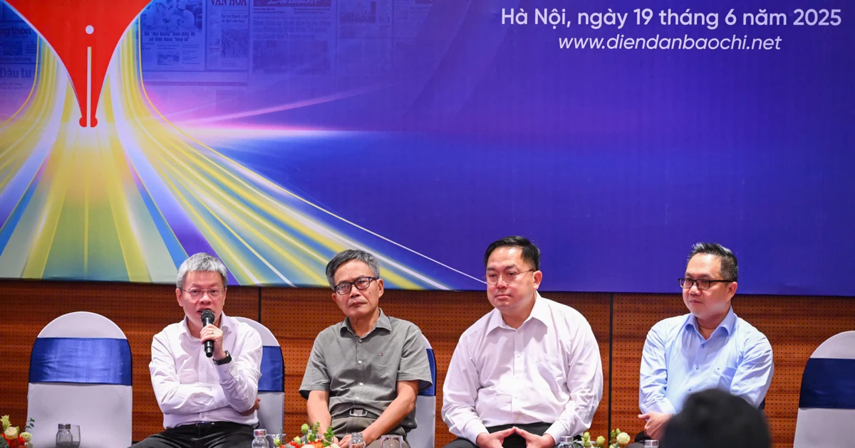 Đi tìm giải pháp để báo chí phát triển bền vững trong kỷ nguyên mới