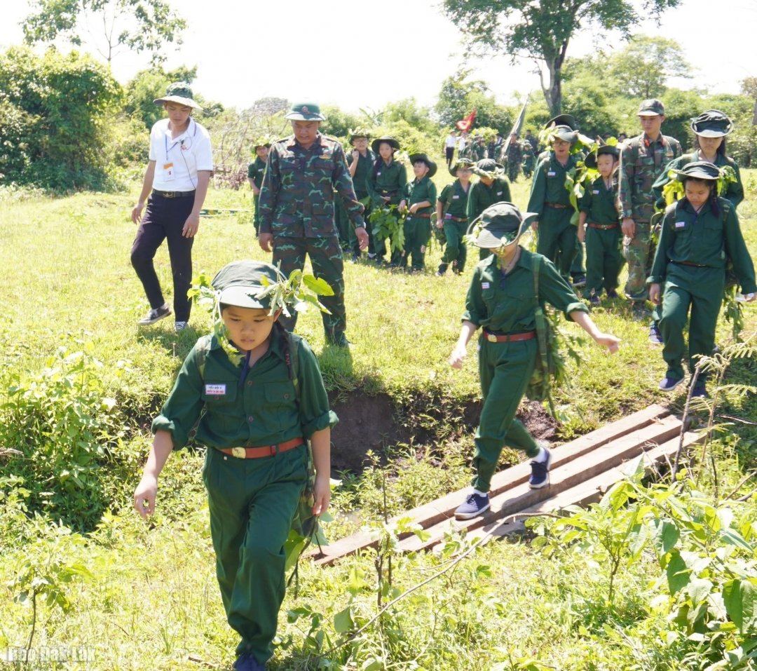 Chiến sĩ nhí