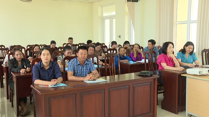 Quang cảnh lớp tập huấn.