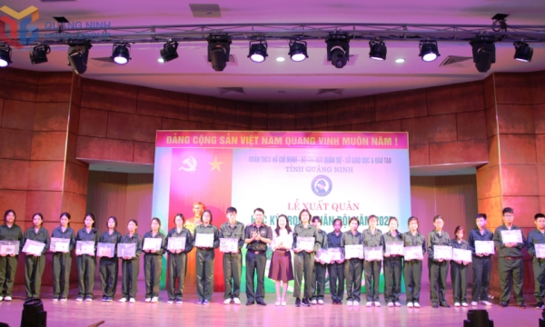 Ceremonia de despedida del II curso "Semestre Militar" 2025