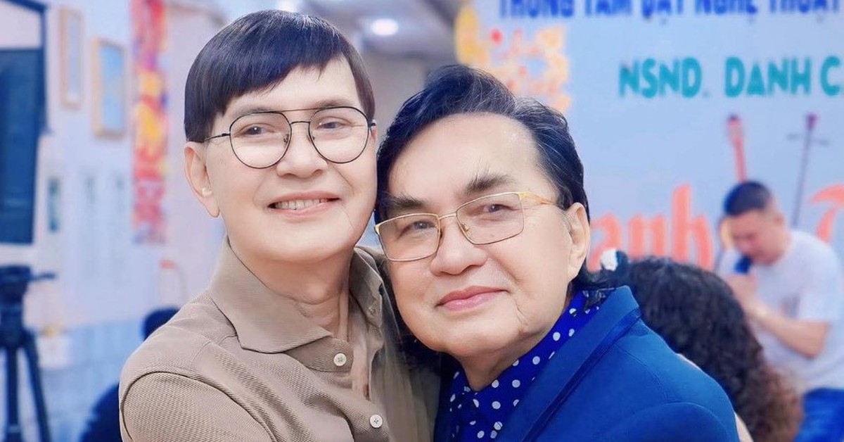 Thanh Dien ទៅលេង Thanh Tuan ប្រាប់រឿងគួរឱ្យអស់សំណើចអំពីសេះទាំងបួននៃកណ្តឹងមាស