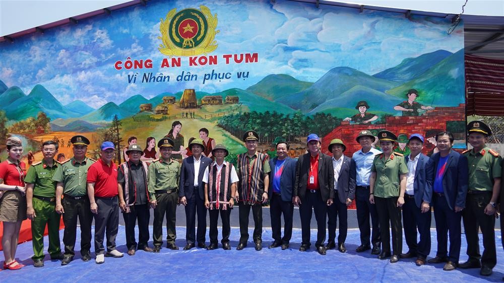 Bài 3: Vững mái ấm, sáng tương lai