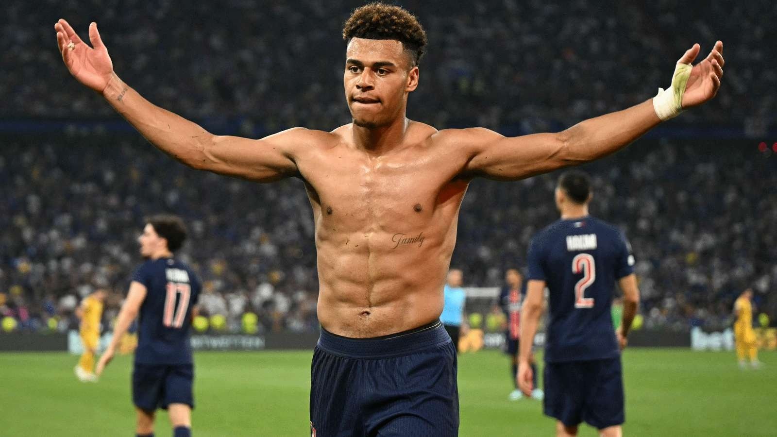 PSG vô địch Champions League: Nghịch lý Mbappe và đội bóng kỳ lạ - 4