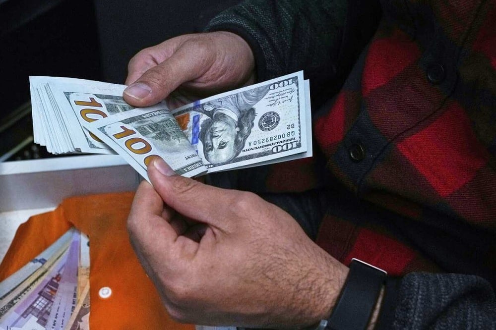 Đồng USD suy yếu, liệu có đẩy giá xuống đáy mới