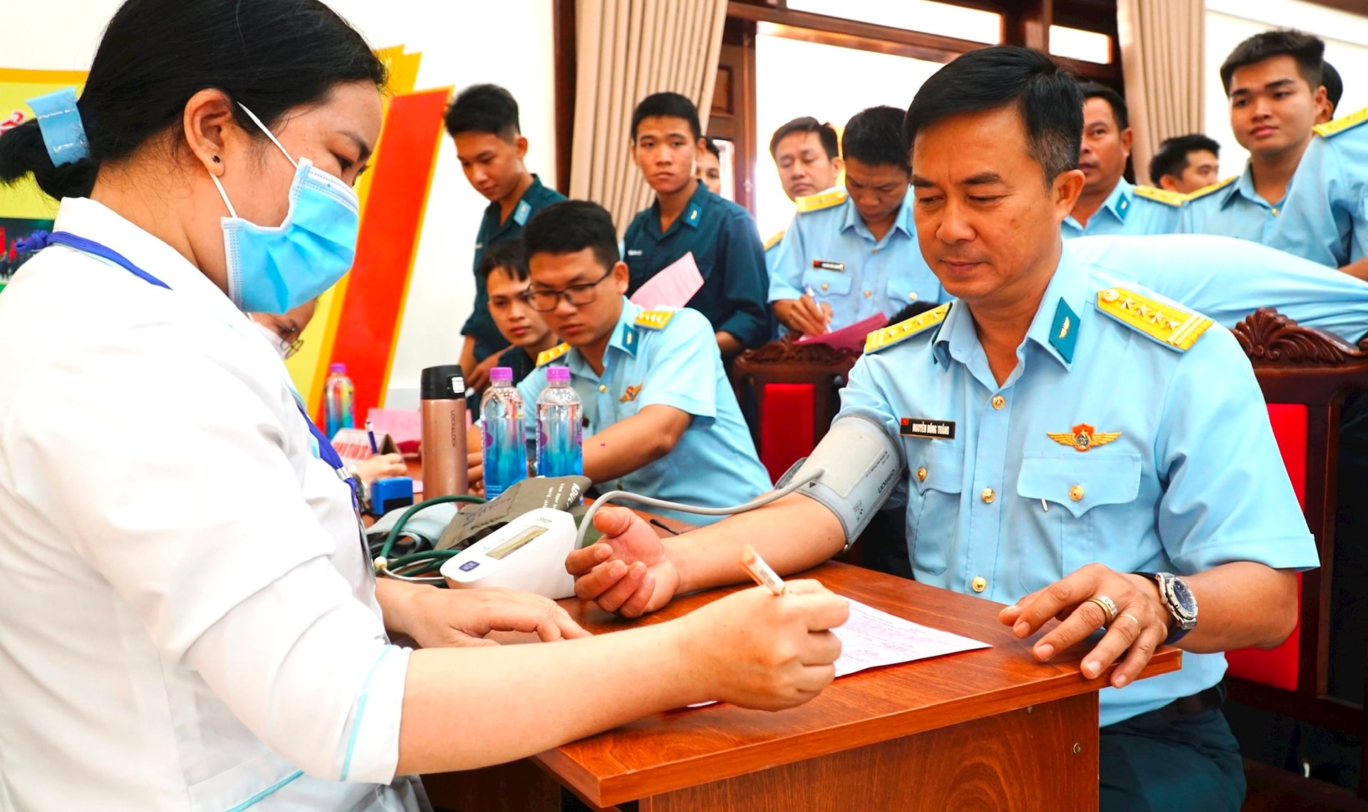 ตรุง-โดอัน-920-เฮียน-เมา-2.jpg