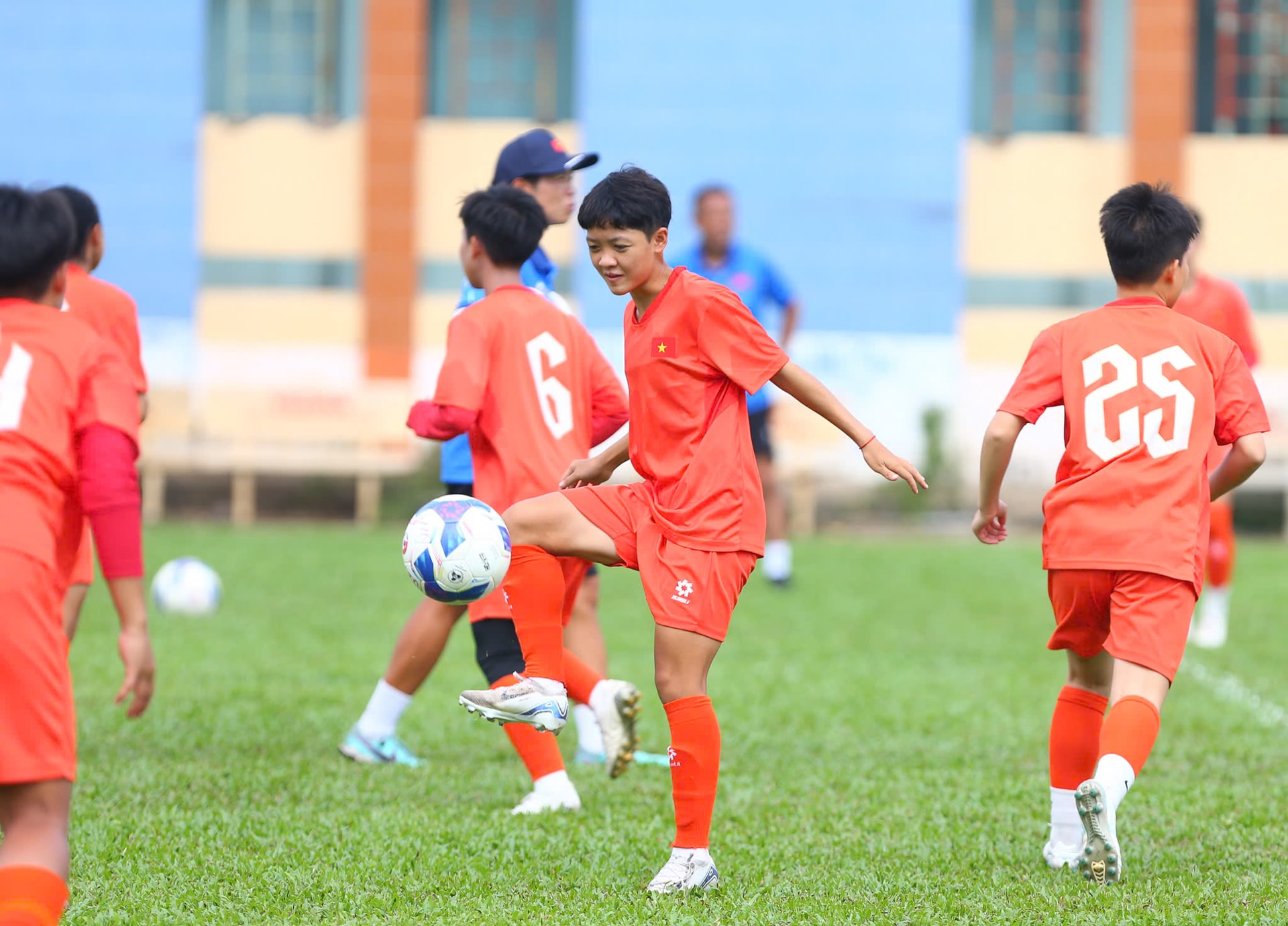 2-u19-nu-vn.jpeg