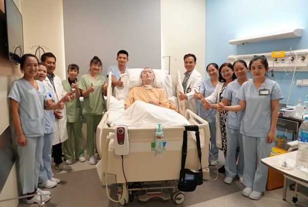 Cứu sống bệnh nhân Hàn Quốc bị đột quỵ, hôn mê sâu suốt 80 ngày - Ảnh 1.
