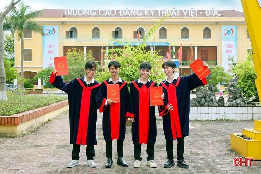 bqbht_br_anh22b.jpg