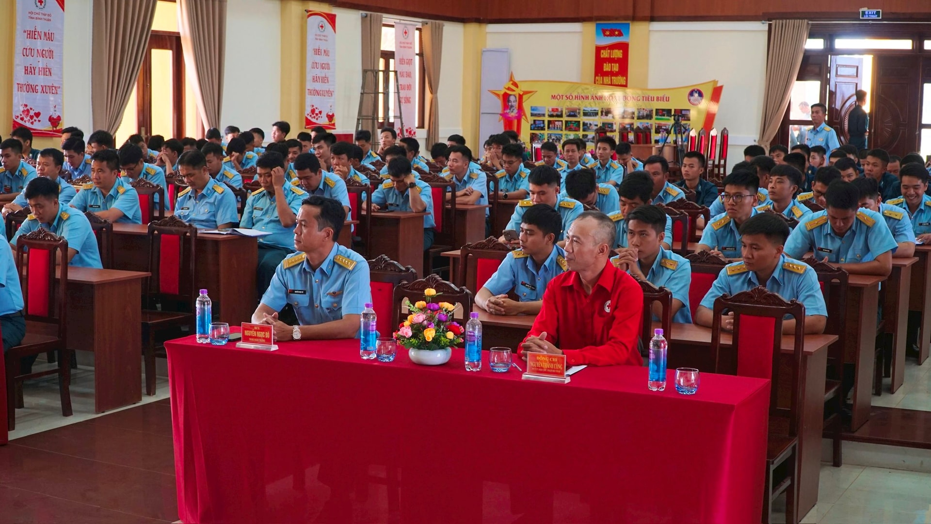 ตรุง-โดอัน-920-เฮียน-เมา-1.jpg