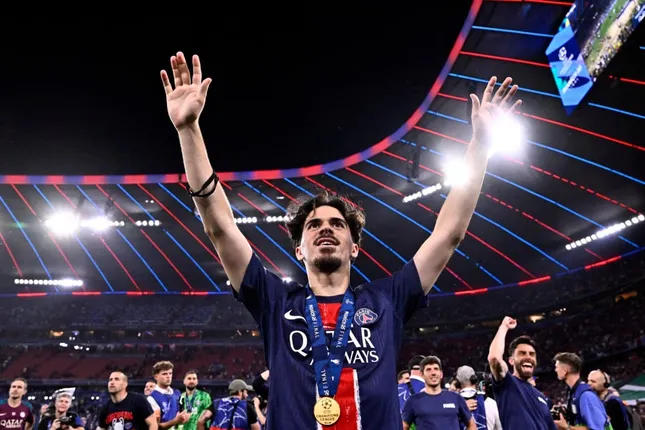 Bây giờ, Messi nợ Vitinha một lời xin lỗi ảnh 1
