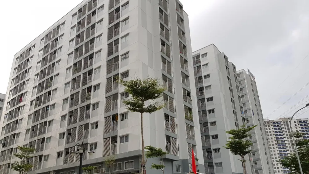 Công chức ở xa chỗ làm được hỗ trợ nhà ở xã hội. Ảnh minh họa
