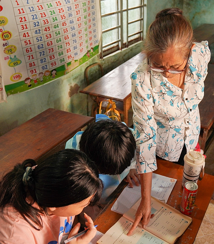 Lớp học - Ảnh 1.
