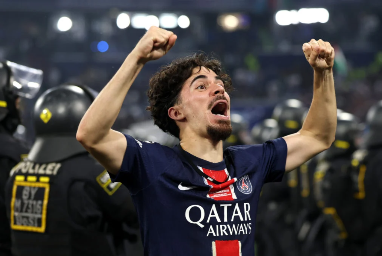 PSG vô địch Champions League: Nghịch lý Mbappe và đội bóng kỳ lạ - 3